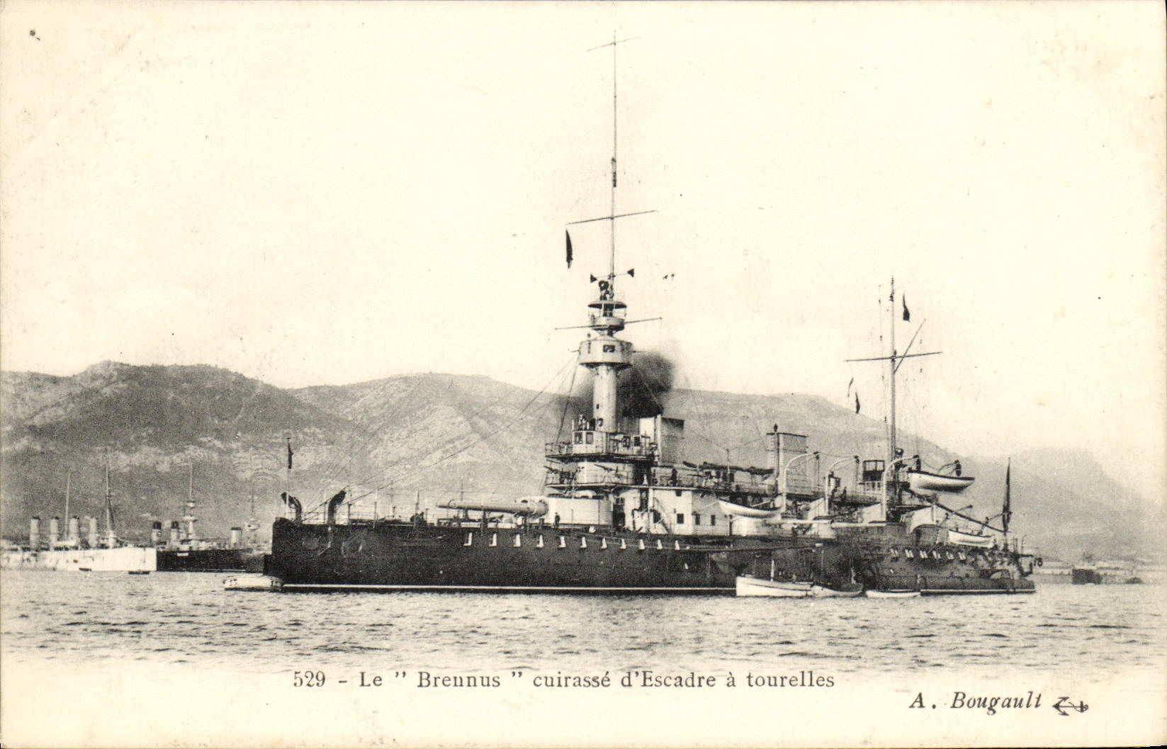CPA Bateau Guerre Le Brennus Cuirasse d Escadre a tourelles