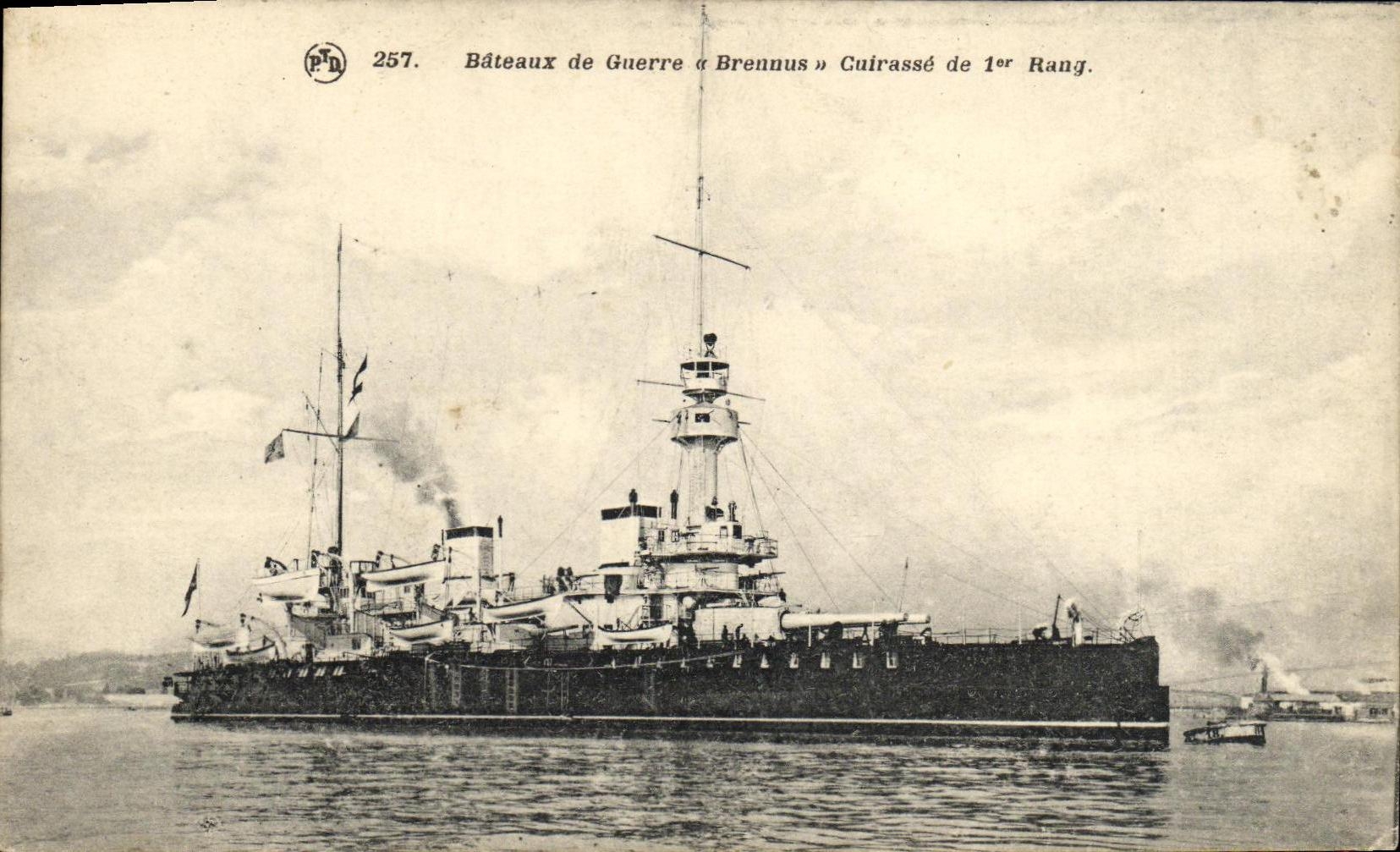CPA Bateau Guerre Bateaux de Guerre Brennus Cuirasse de 1er Rang