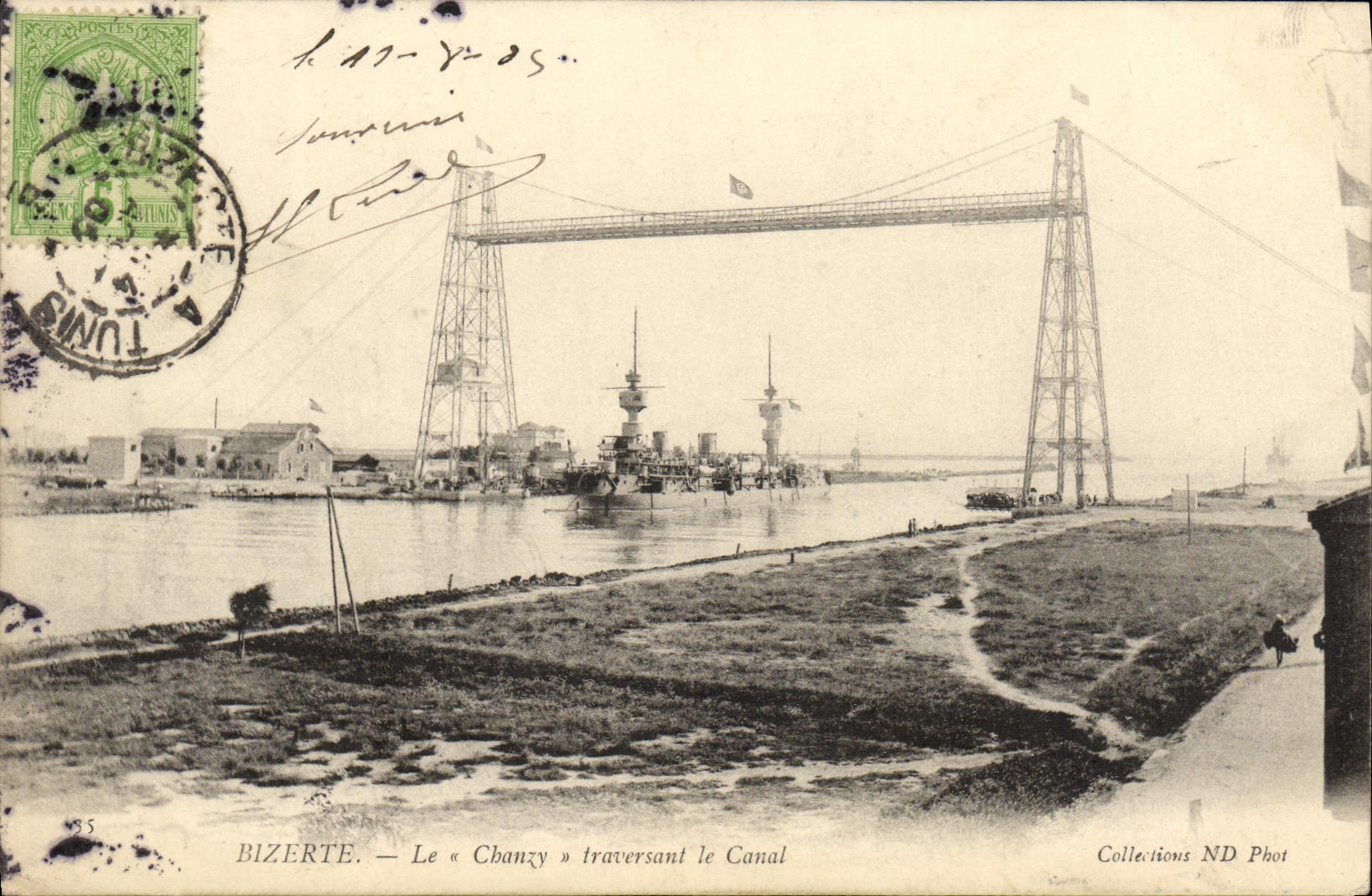 Bizerte — Il « Chanzy » che attraversa il Canale — Collezioni ND Phot