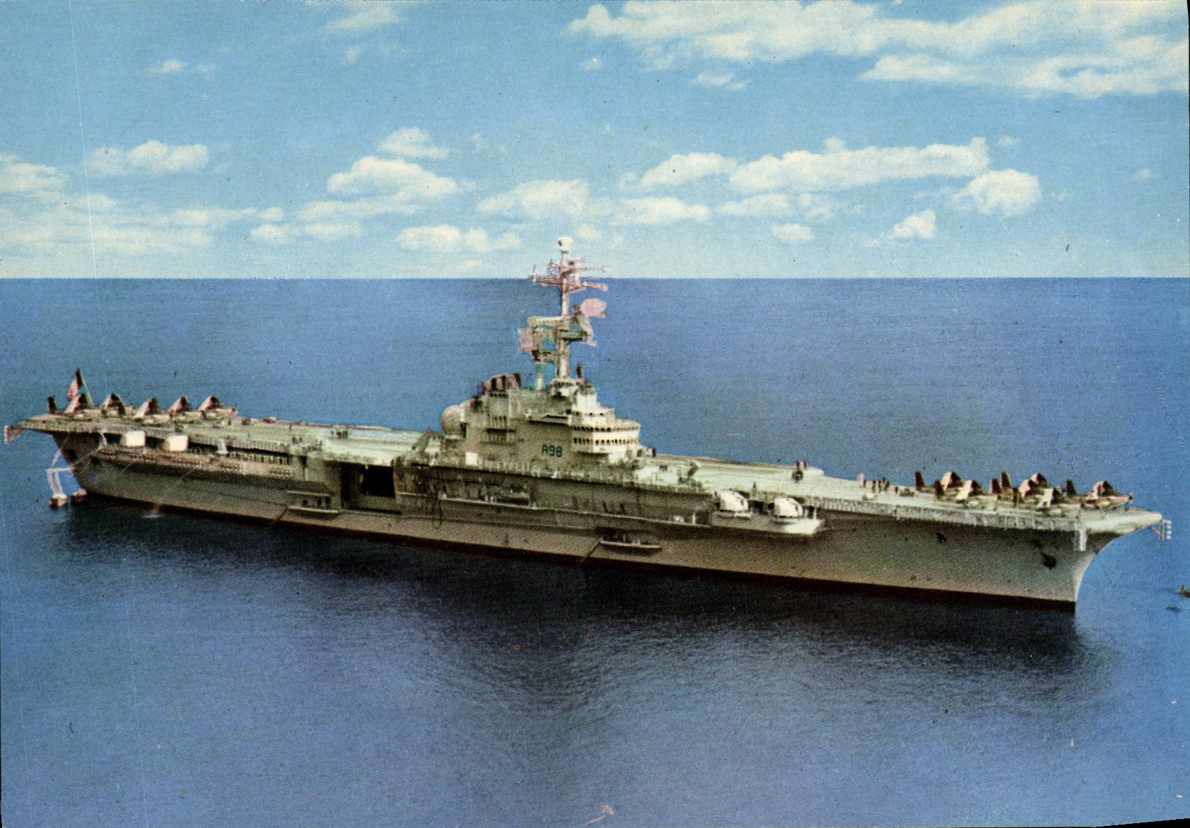 Porte-avions Clemenceau — Éditeur S.E.P.T. — N° 4/158