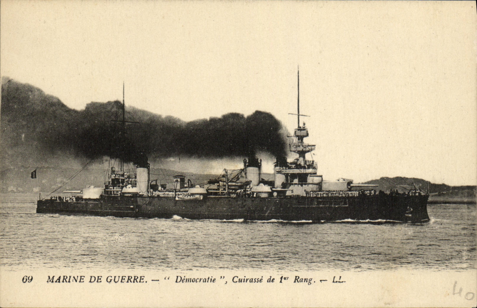 CPA Bateau Guerre Marine De Guerre Le Cuirasse Democratie