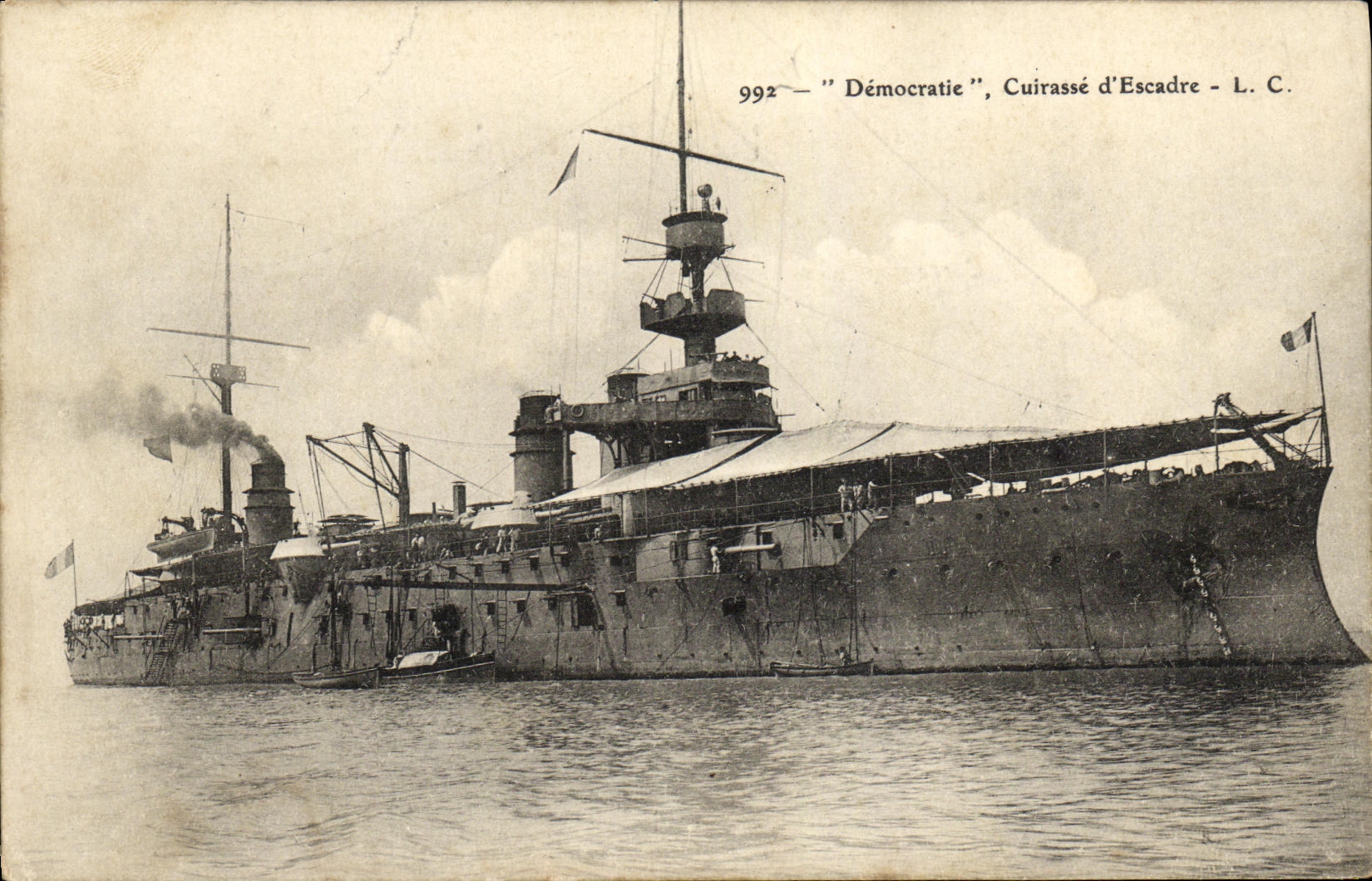 CPA Bateau Guerre Le Cuirasse Democratie