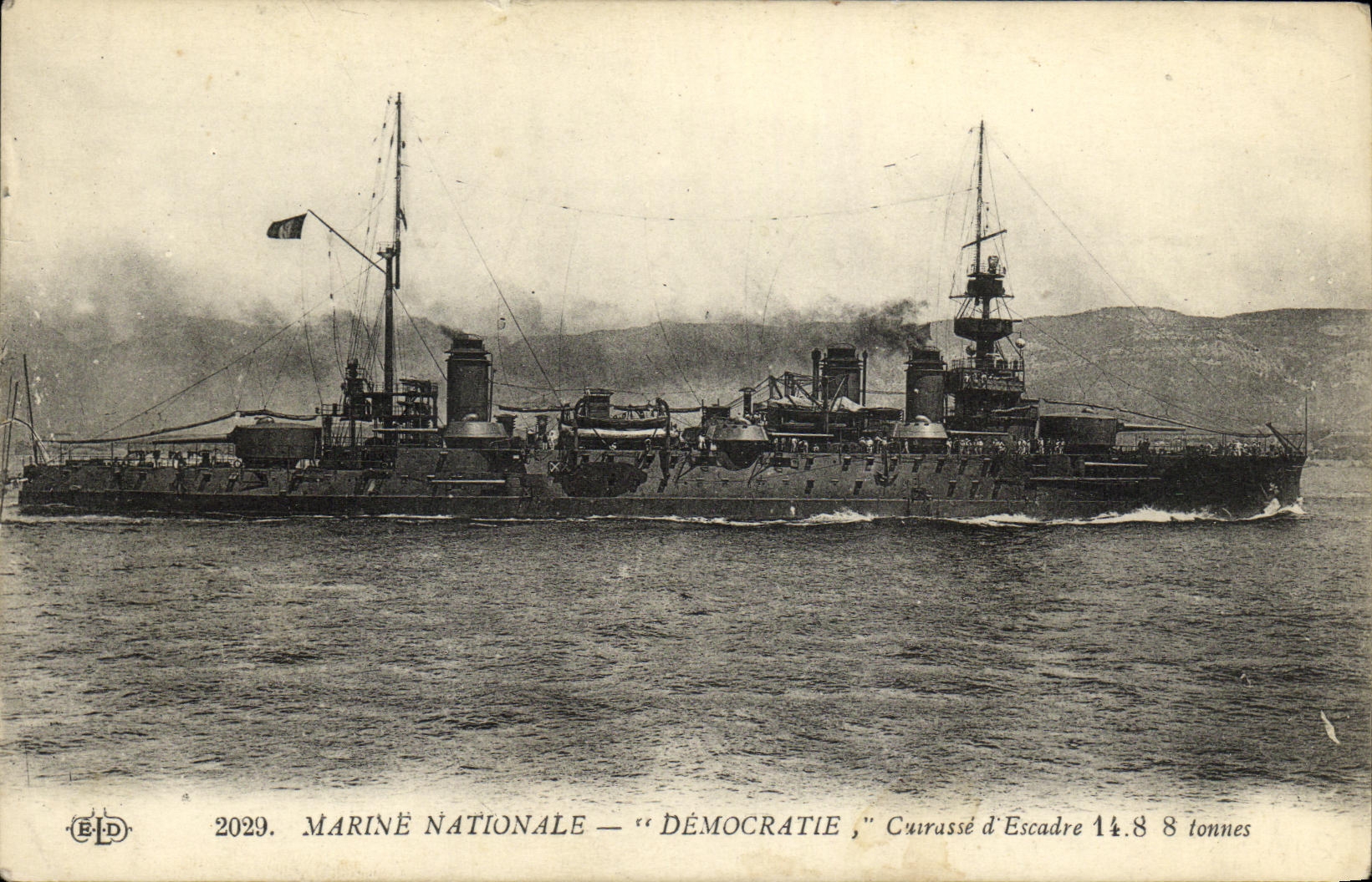 CPA Bateau Guerre Marine Nationale Le Cuirasse Democratie Cuirasse d escadre
