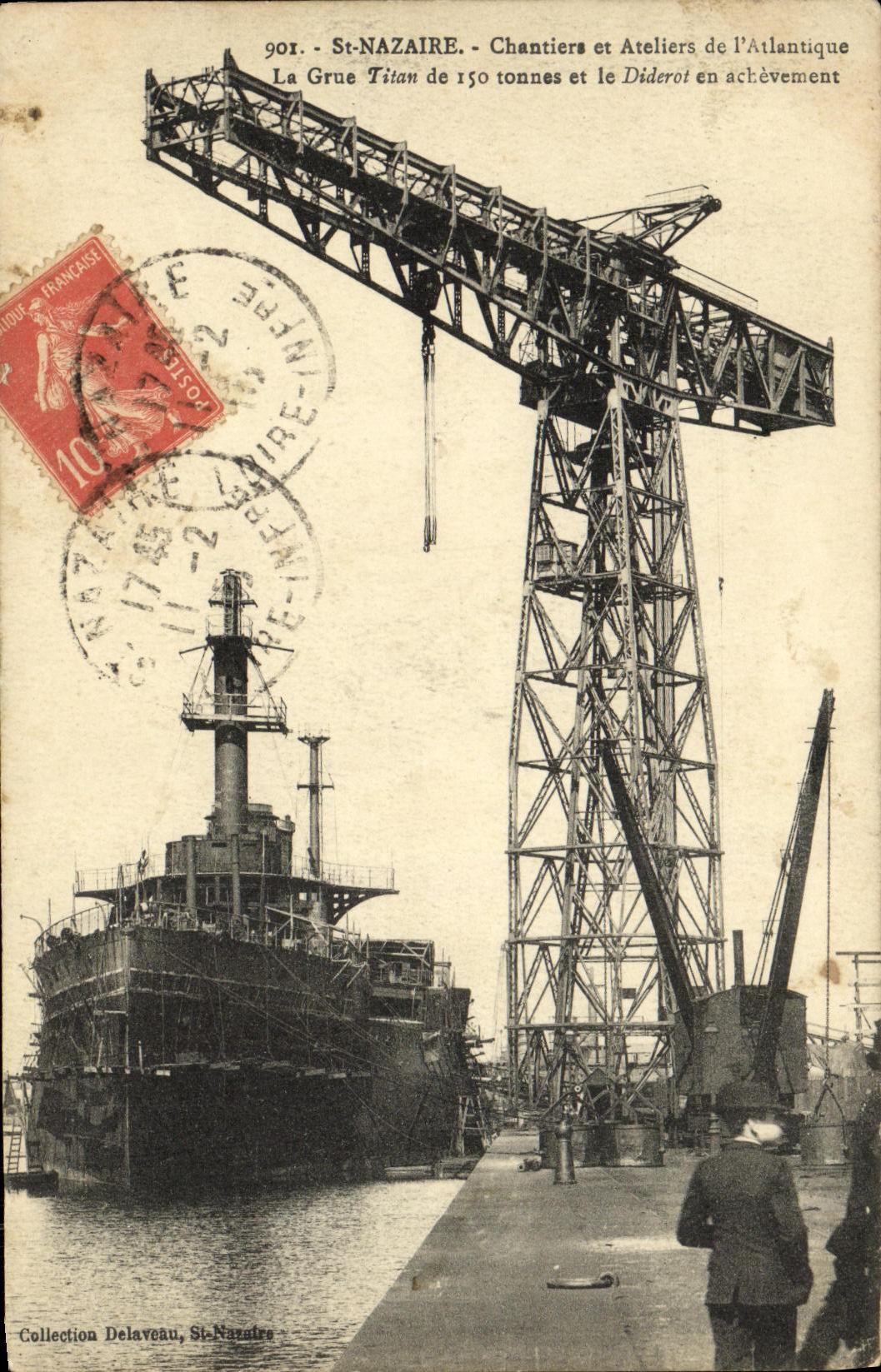 St-Nazaire - Chantiers et Ateliers de l'Atlantique - La Grue Titan de 150 tonnes et le Diderot en achèvement