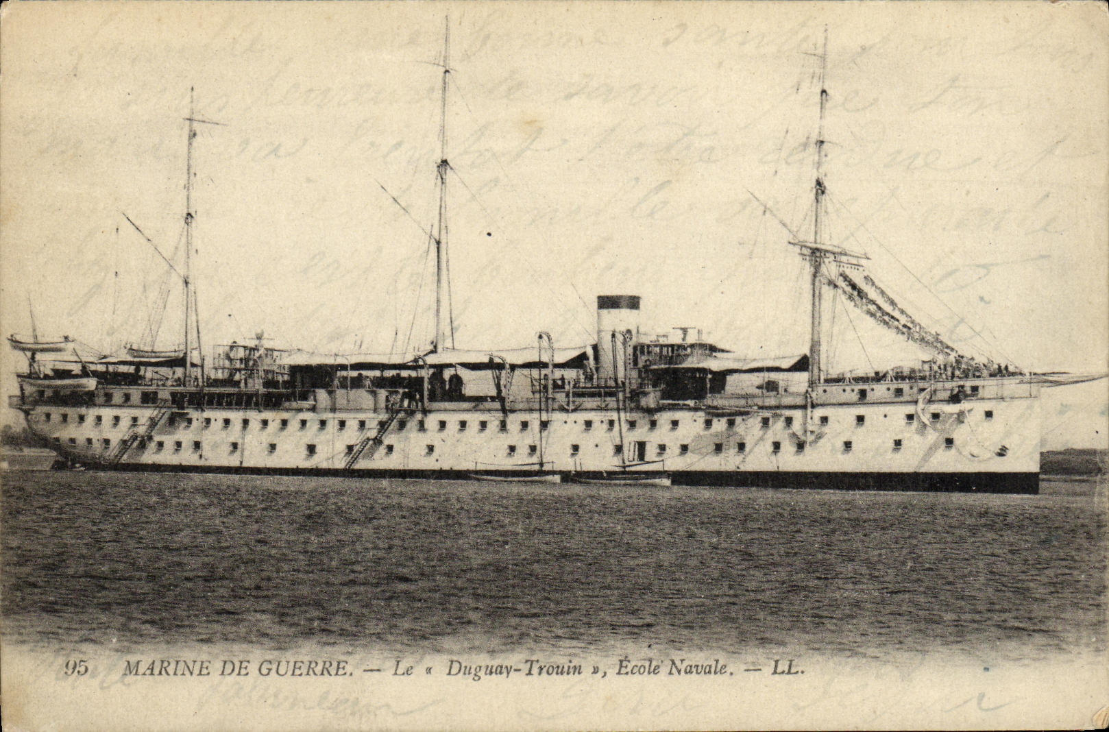 CPA Bateau Guerre Marine De Guerre Le Duguay Trouin 