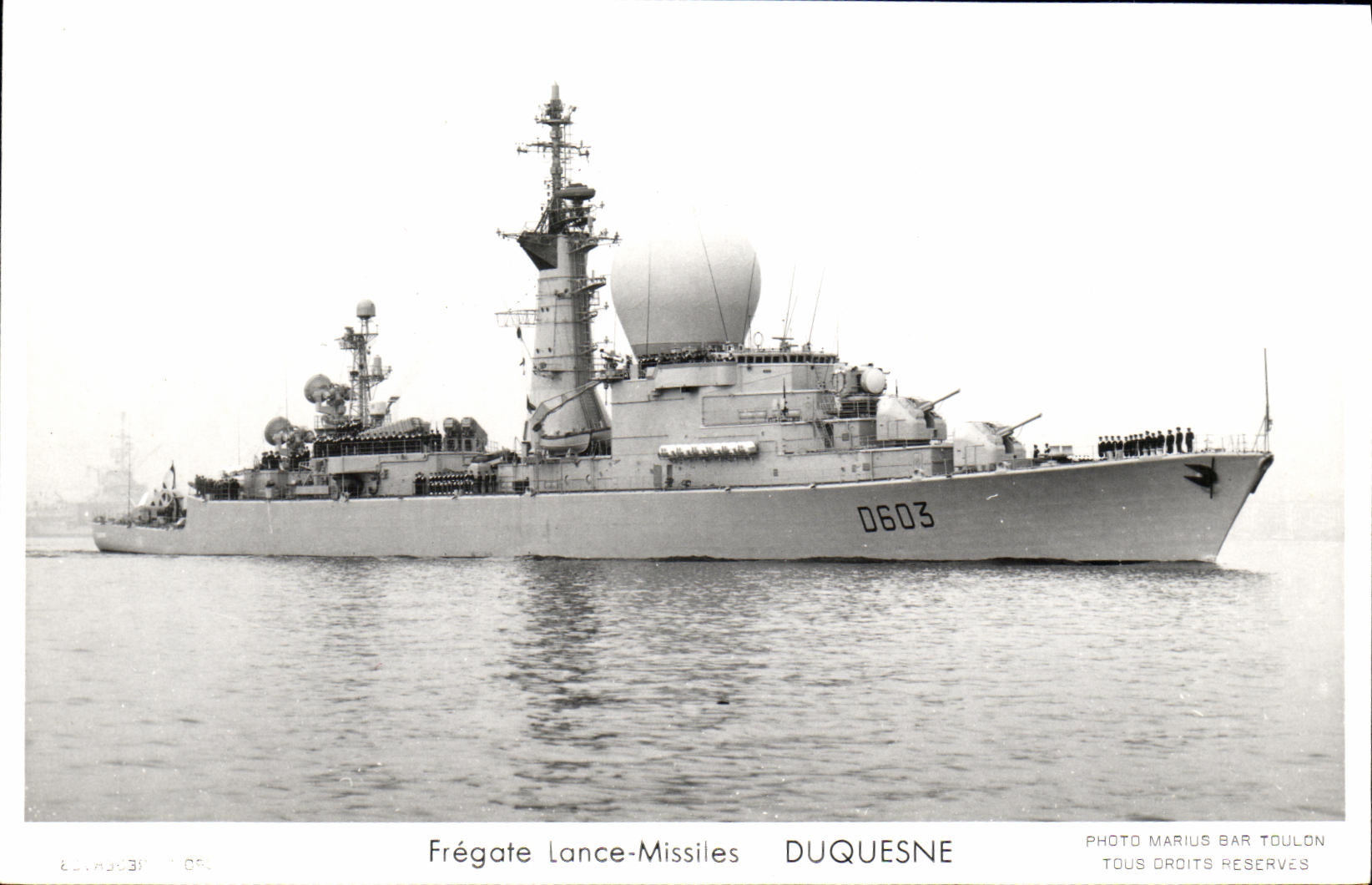 Frégate Lance-Missiles DUQUESNE — D603 — Photo Marius Bar, Toulon
