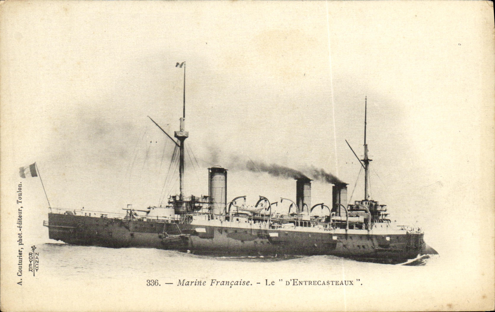 CPA Bateau Guerre Marine Francaise Le D Entrecasteaux 