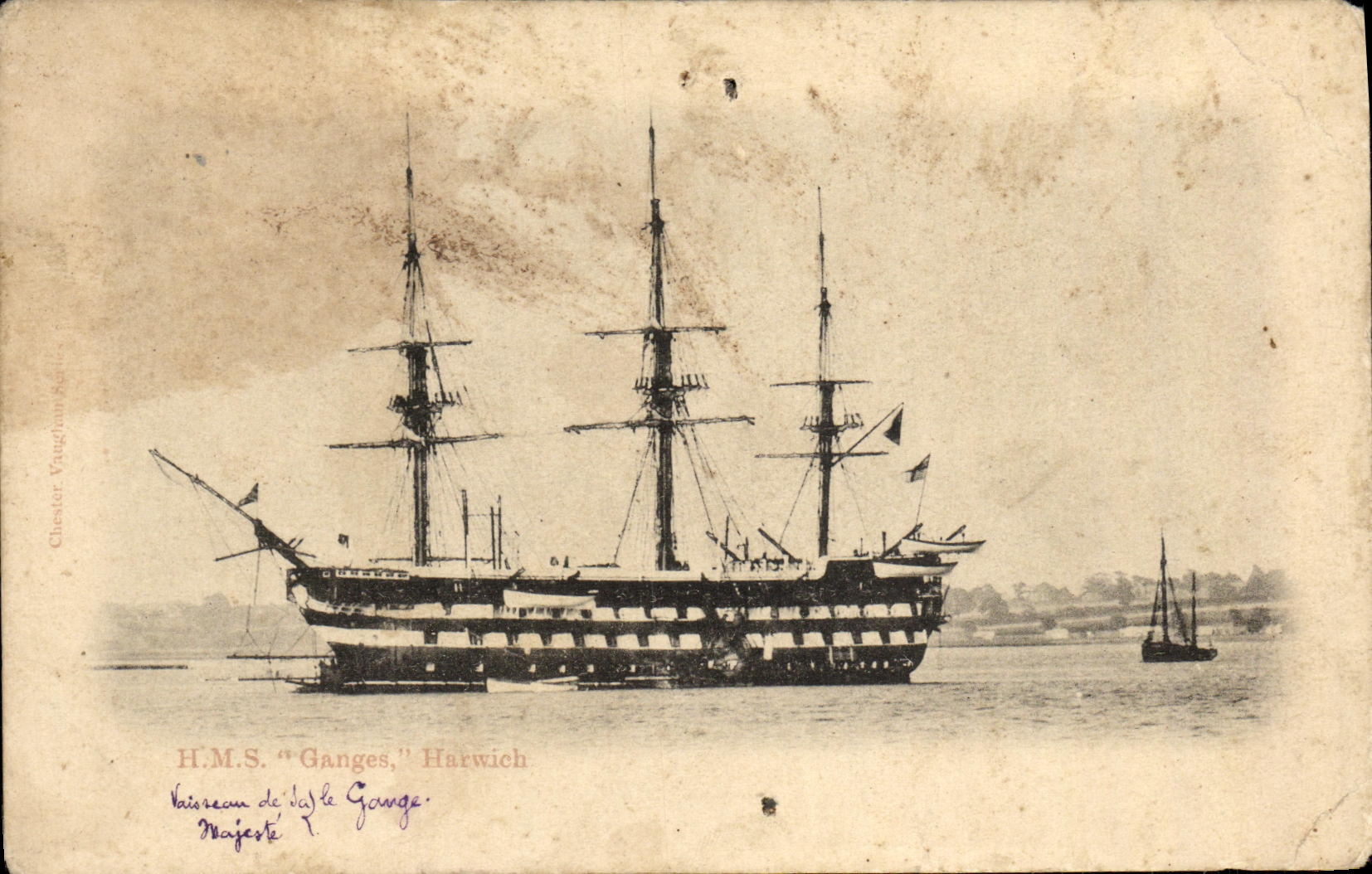 CPA Bateau Guerre Ganges Harwich