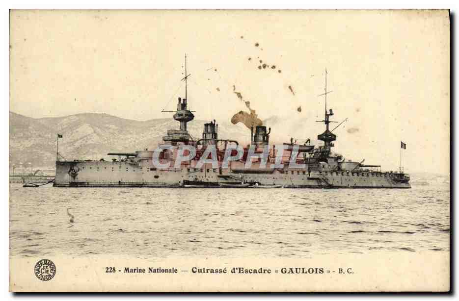 CPA Bateau Guerre Marine Militaire Le Gaulois Cuirasse d Escadre