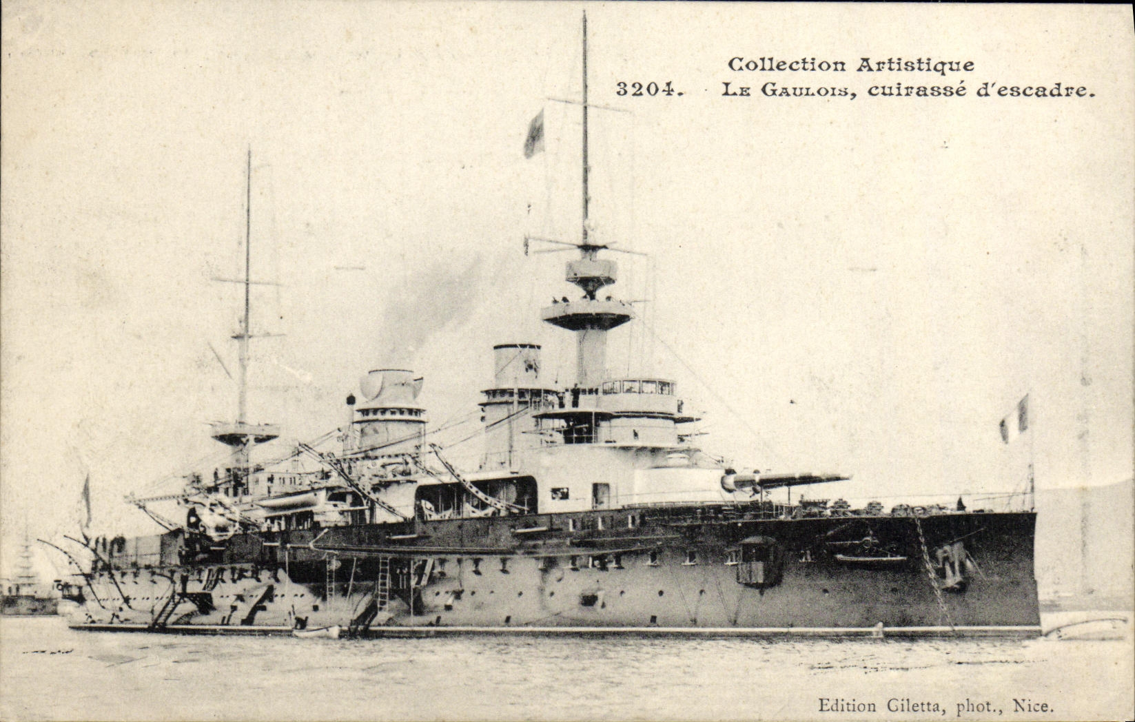 CPA Bateau Guerre Le Gaulois Cuirasse d Escadre