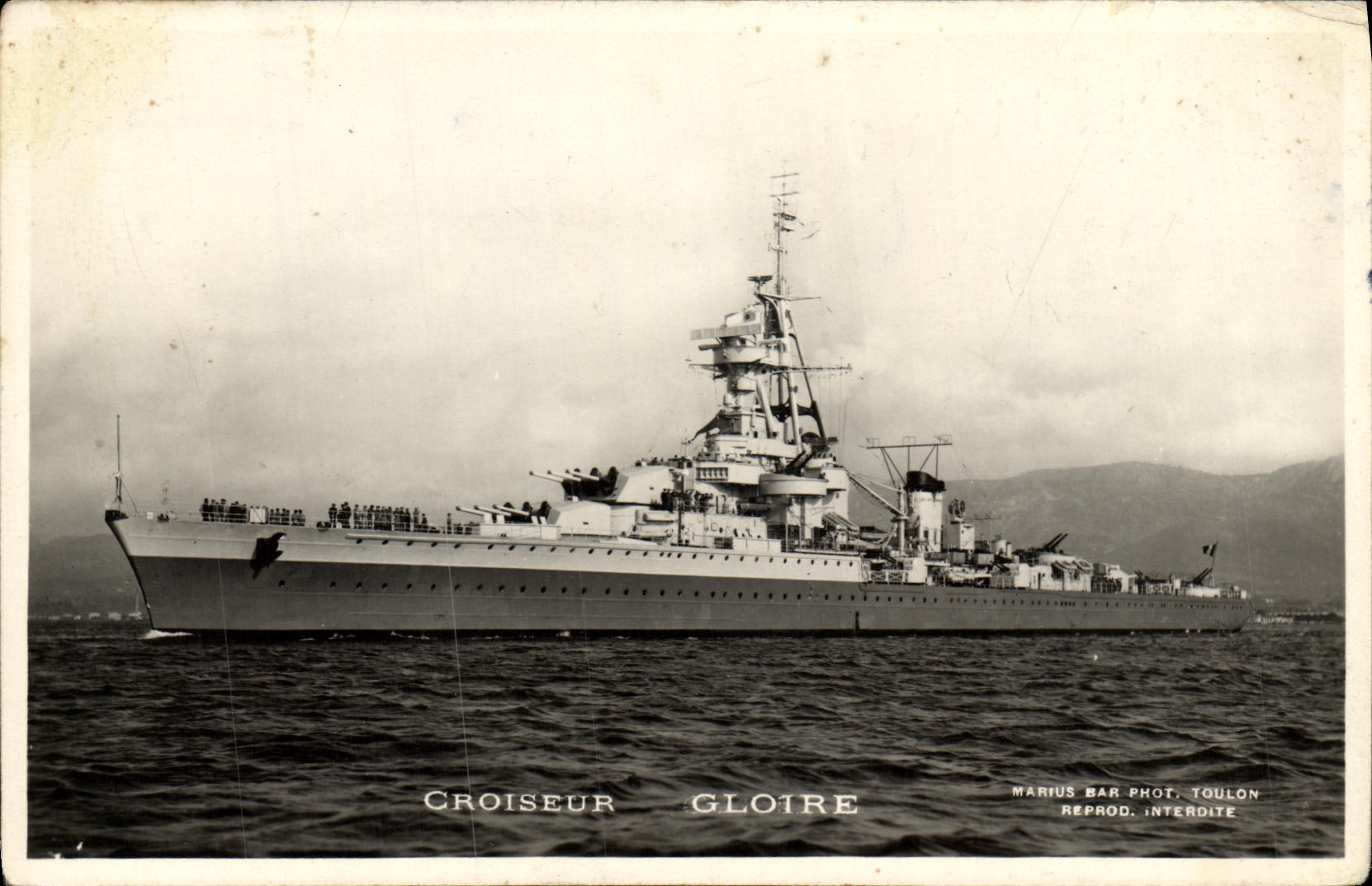 CPA Bateau Guerre Croiseur Cloire