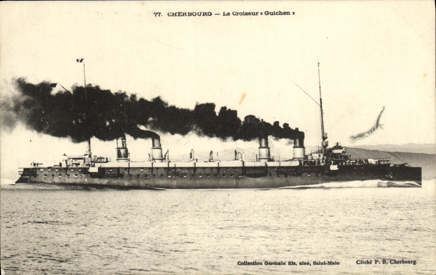 CPA Bateau Guerre Cherbourg Le Croiseur Guichen