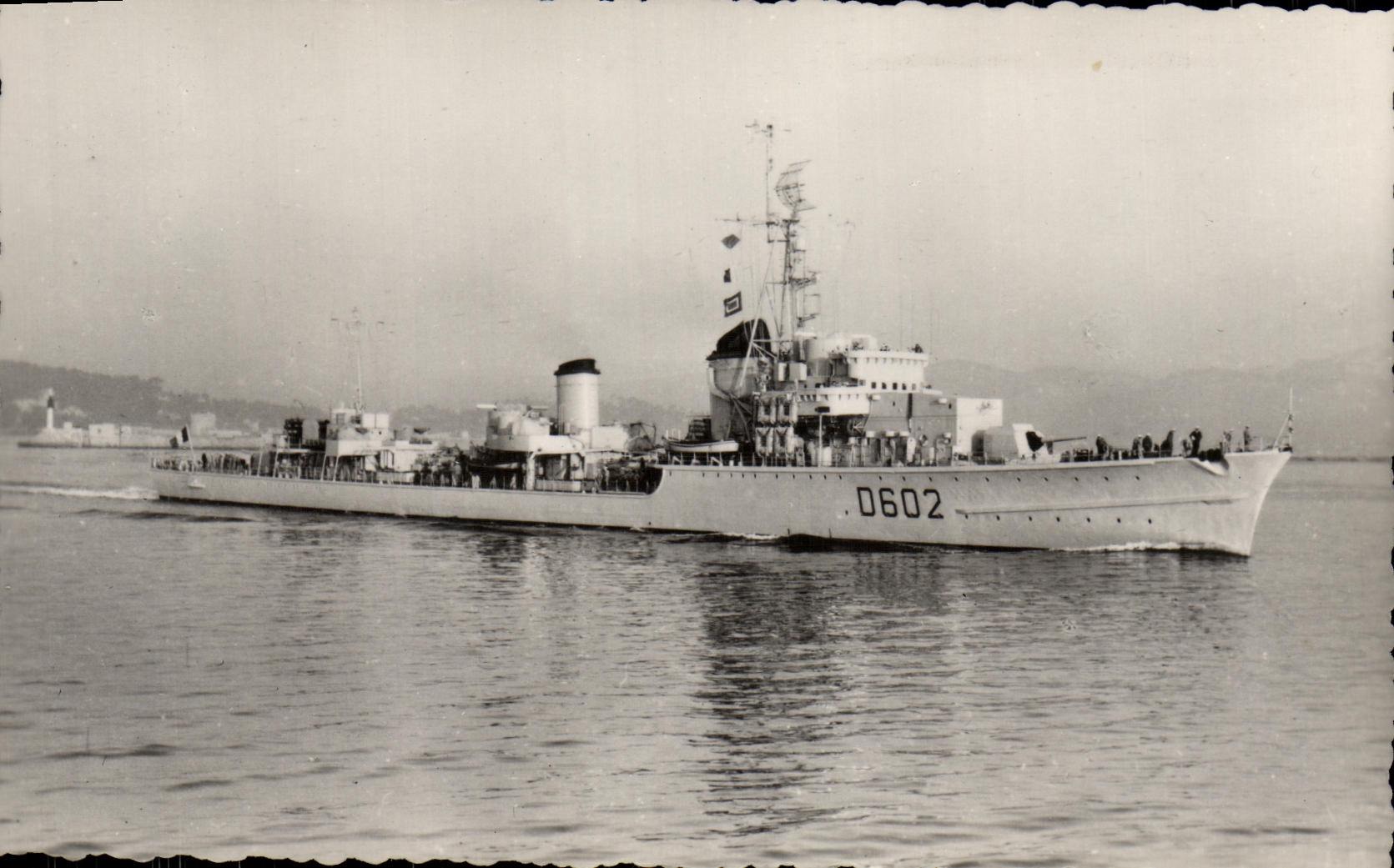 CPM Bateau Guerre Marine Militaire Escorteur rapide Le Hoche