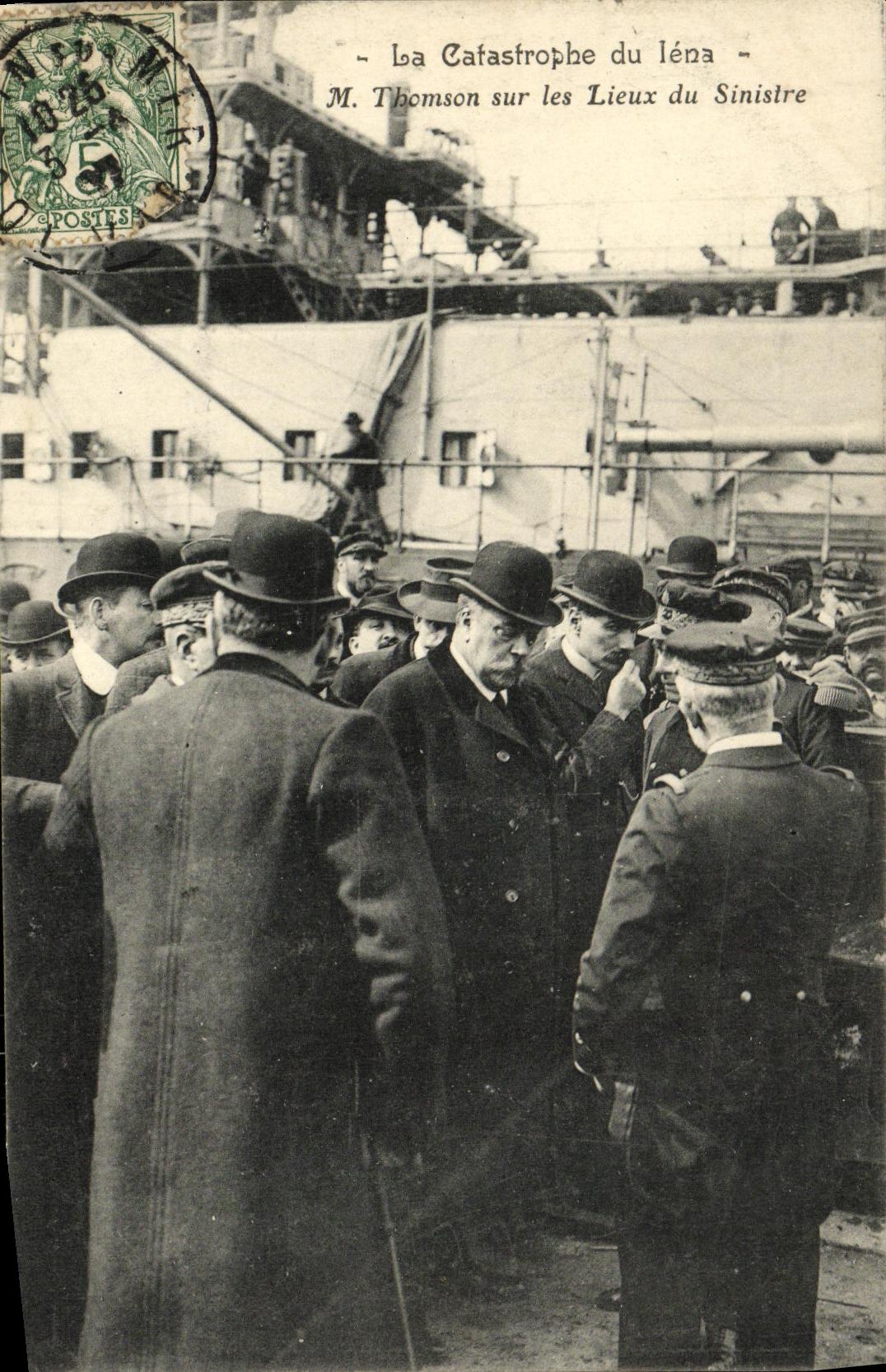 CPA Bateau Guerre La Catastrophe du Iena M thomson sur les lieux du sinistre