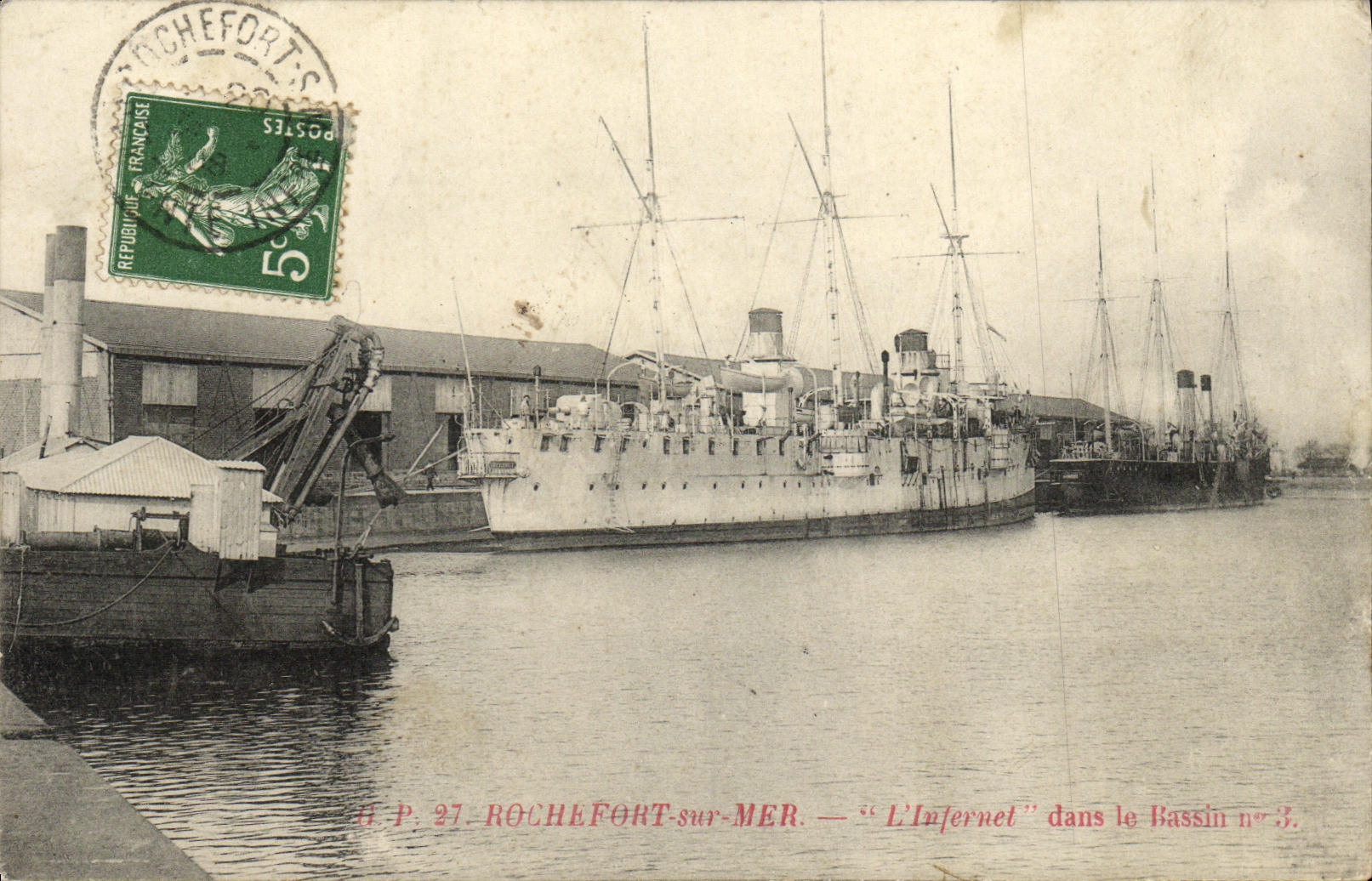 ROCHEFORT-sur-MER — "L'Infernet" dans le Bassin n°3.