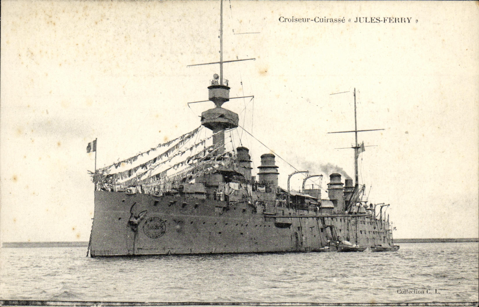 CPA Bateau Croiseur Cuirasse Jules Ferry