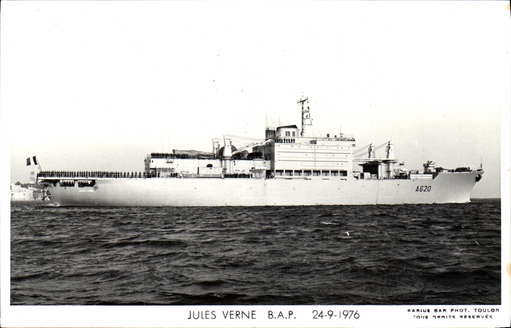 CPSM Bateau Jules VErne Ravitailleur de sous marins