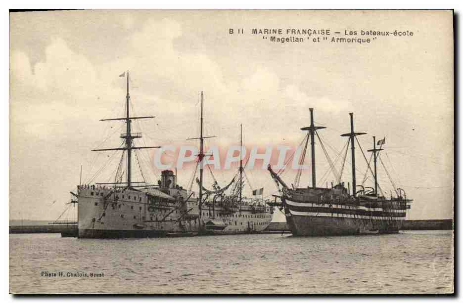 Brest — Les bateaux-école 'Magellan' et 'Armorique' — Photo H. Chal Lois, Brest