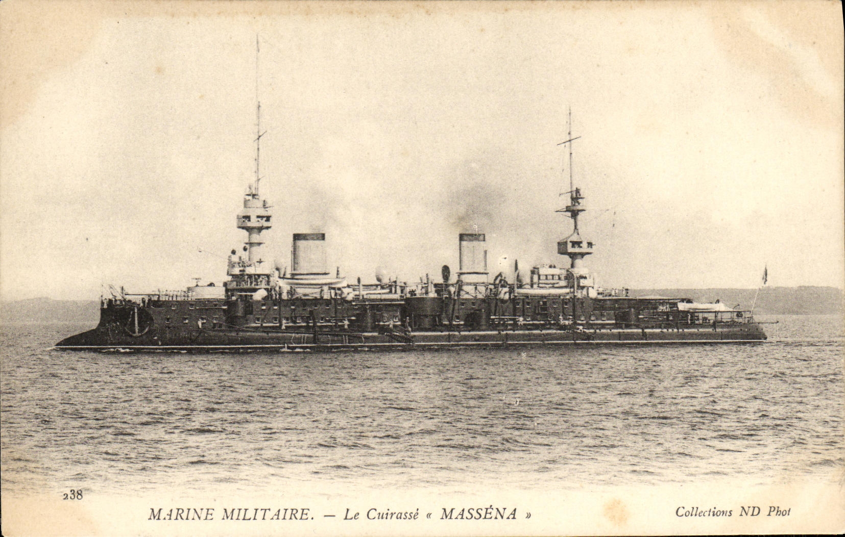 CPA Bateau Cuirasse Massena 