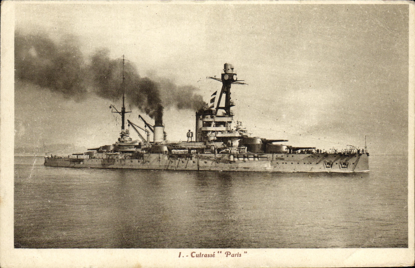 CPA Bateau Guerre Dreadnought Paris