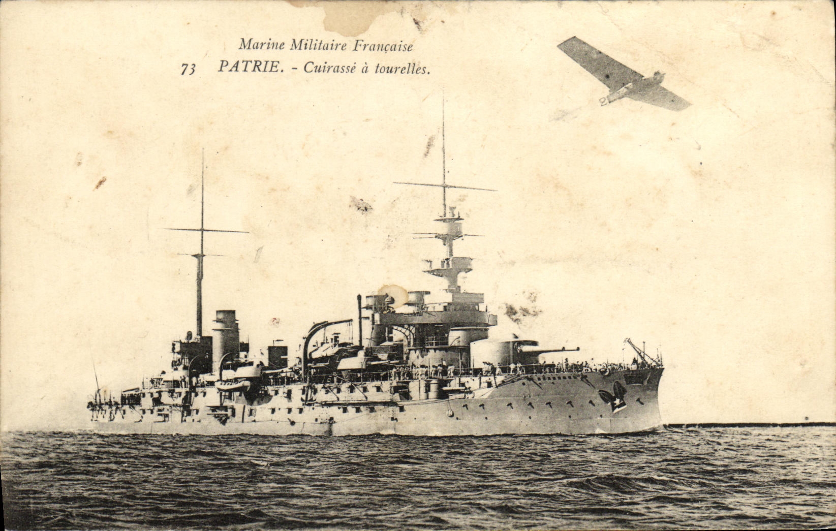 CPA Bateau Guerre Patrie Cuirasse a tourelles Avion