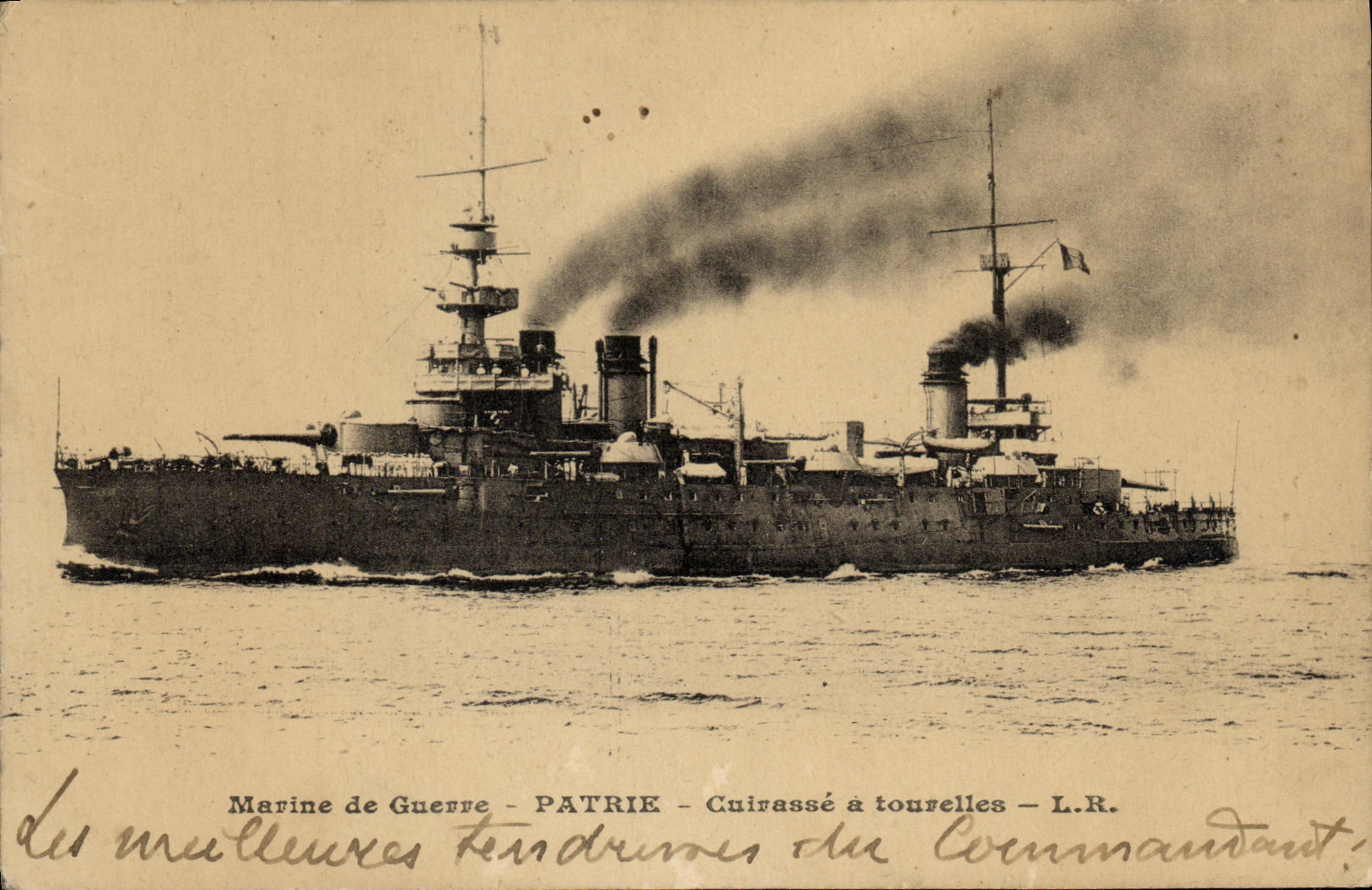 CPA Bateau Guerre Patrie Cuirasse a tourelles