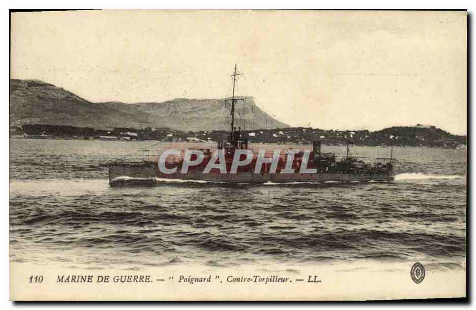 CPA Bateau Guerre Poignard Contre torpilleur