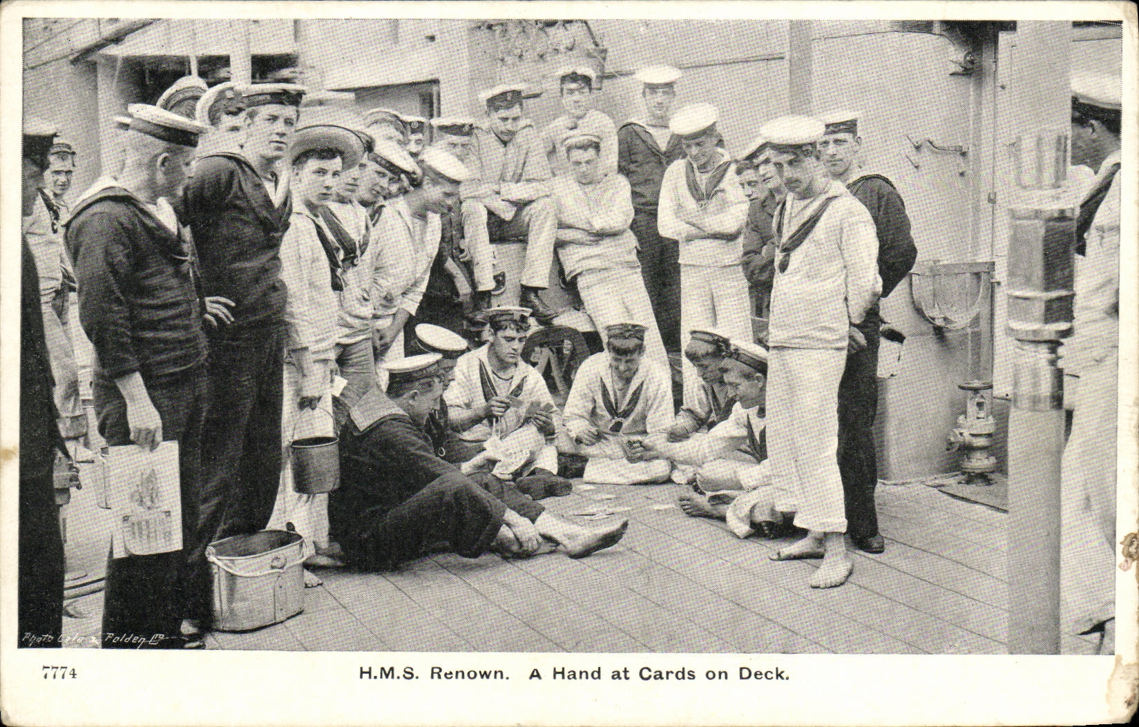 CPA Bateau Guerre HMS Renown A hand a cards on deck