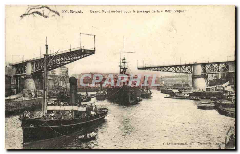 Brest — Grand Pont ouvert pour le passage de la « République » — Y. Le Bourdonnais, édit., 200