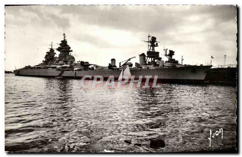 CPM Bateau Guerre Toulon Le cuirasse Richelieu