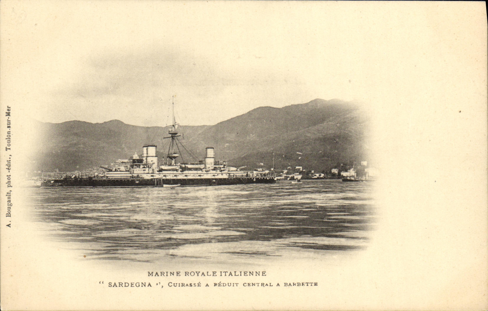 CPA Bateau Guerre Sardegna Cuirasse a reduit central a Barbette