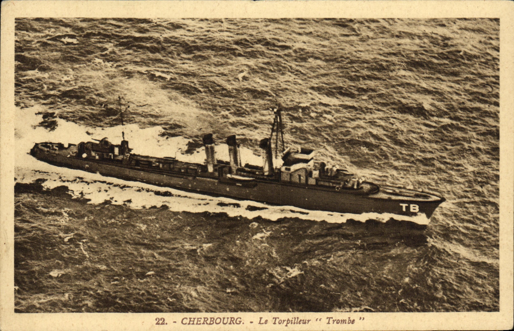 CPA Bateau Guerre Cherbourg Le torpilleur Trombe