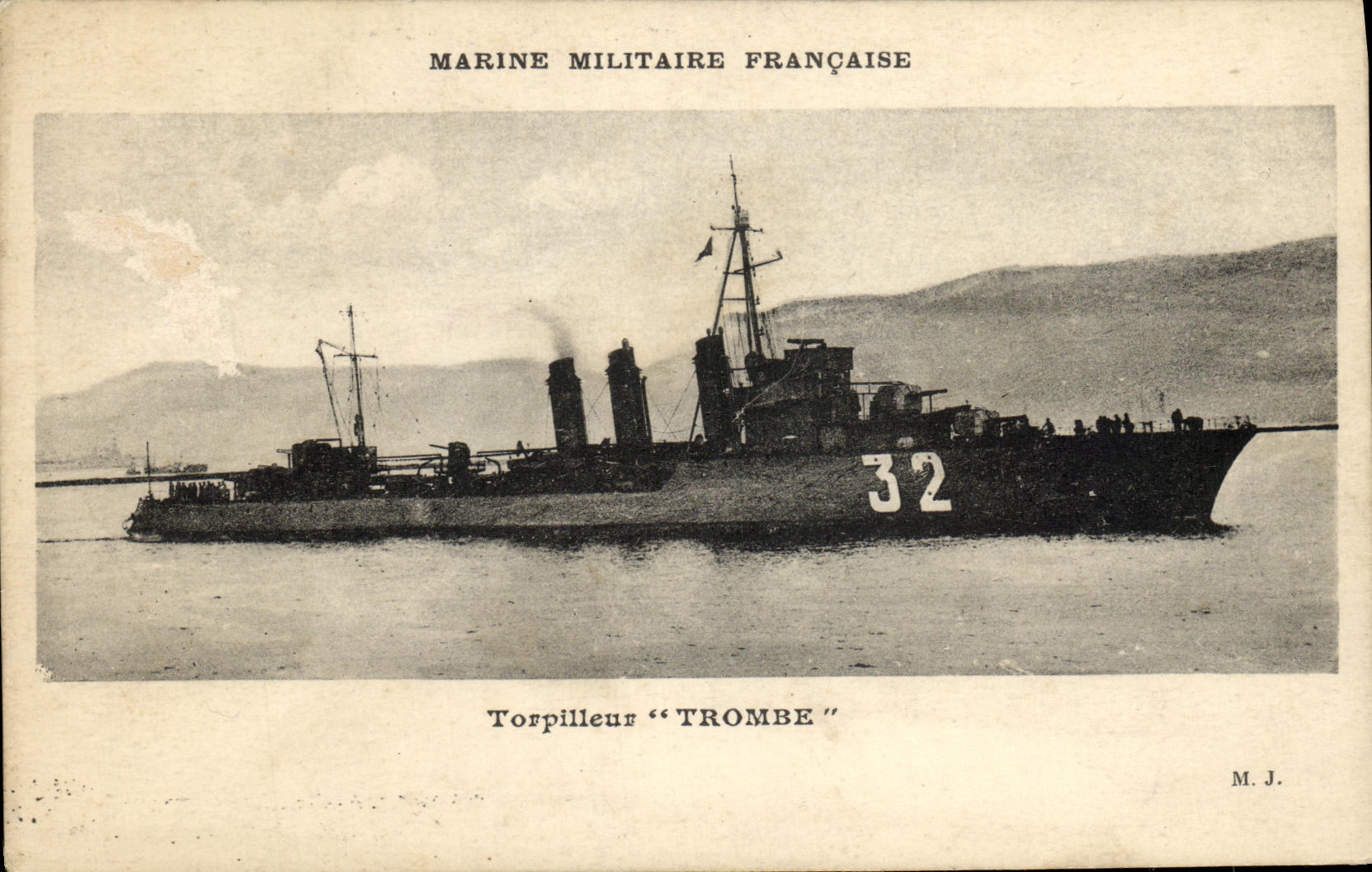 CPA Bateau Guerre Torpilleur Trombe