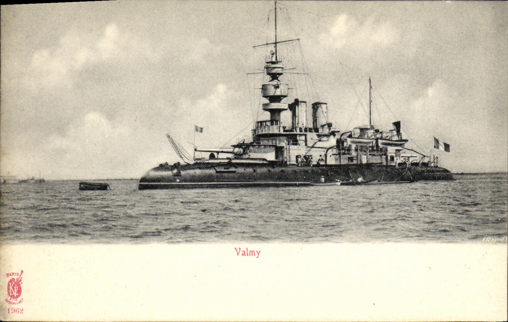 CPA Bateau Guerre Le Valmy cuirasse garde cotes