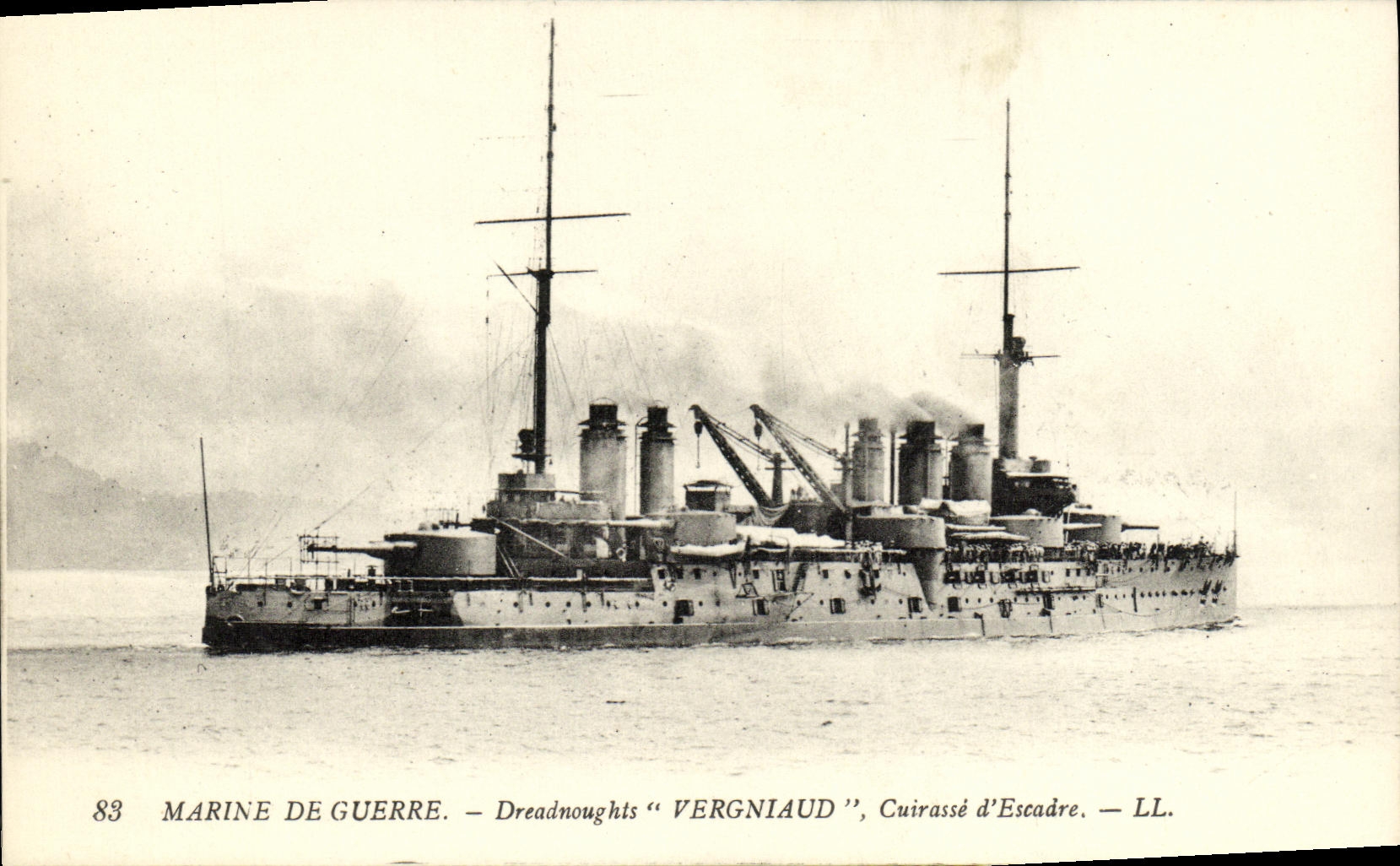 CPA Bateau Guerre Dreadnoughts Verniaud Cuirasse d escadre