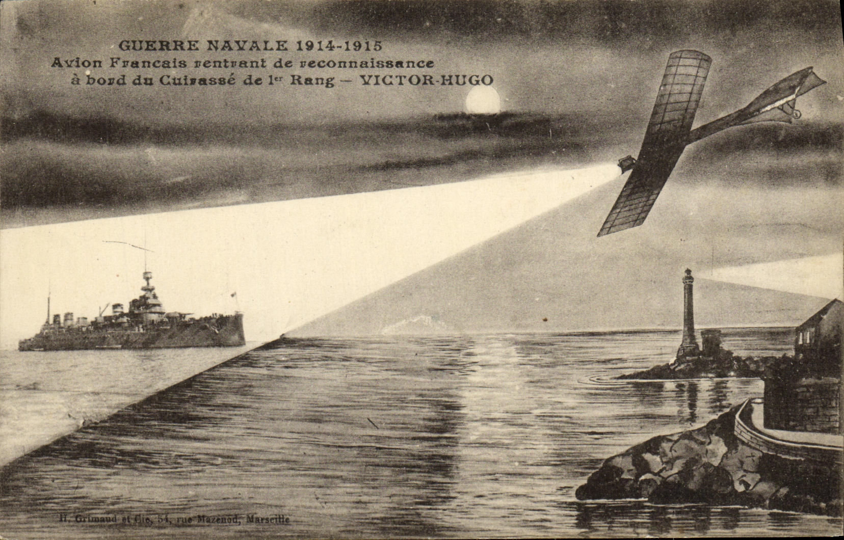 CPA Bateau Guerre Avion francais rentrant de reconnaissance a bord du cuirasse de 1er rang Victor Hugo Avion 