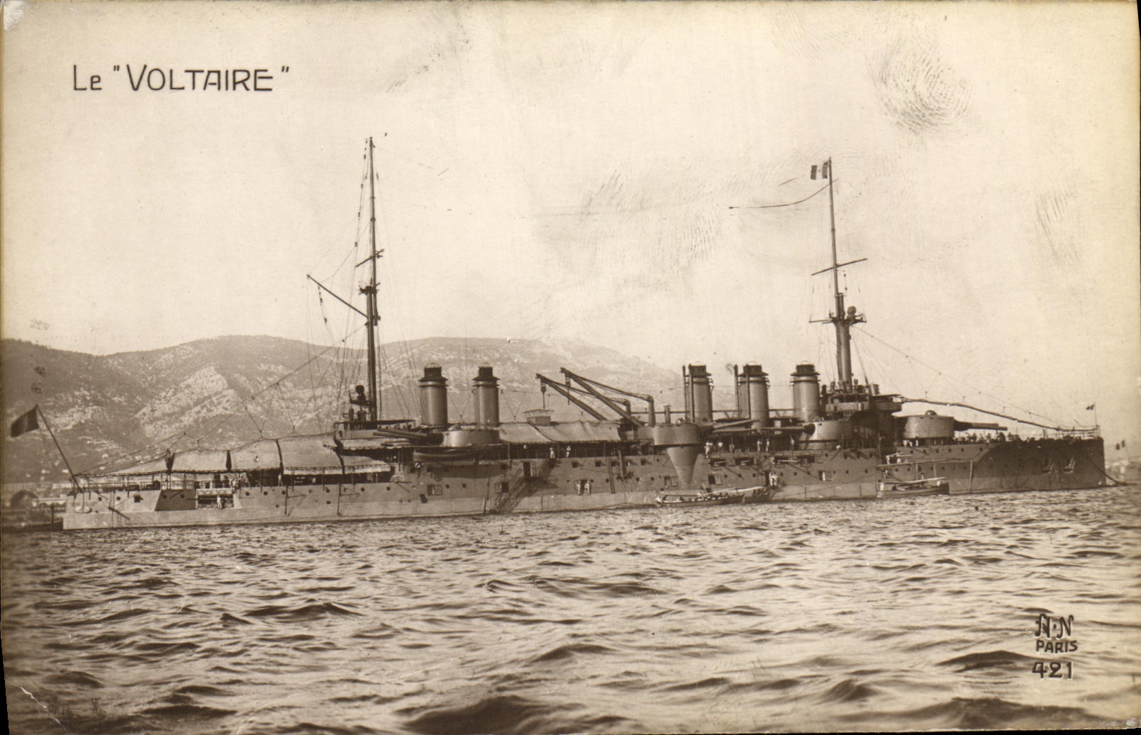 CPA Bateau Guerre Dreadnoughts Voltaire Cuirasse d escadre