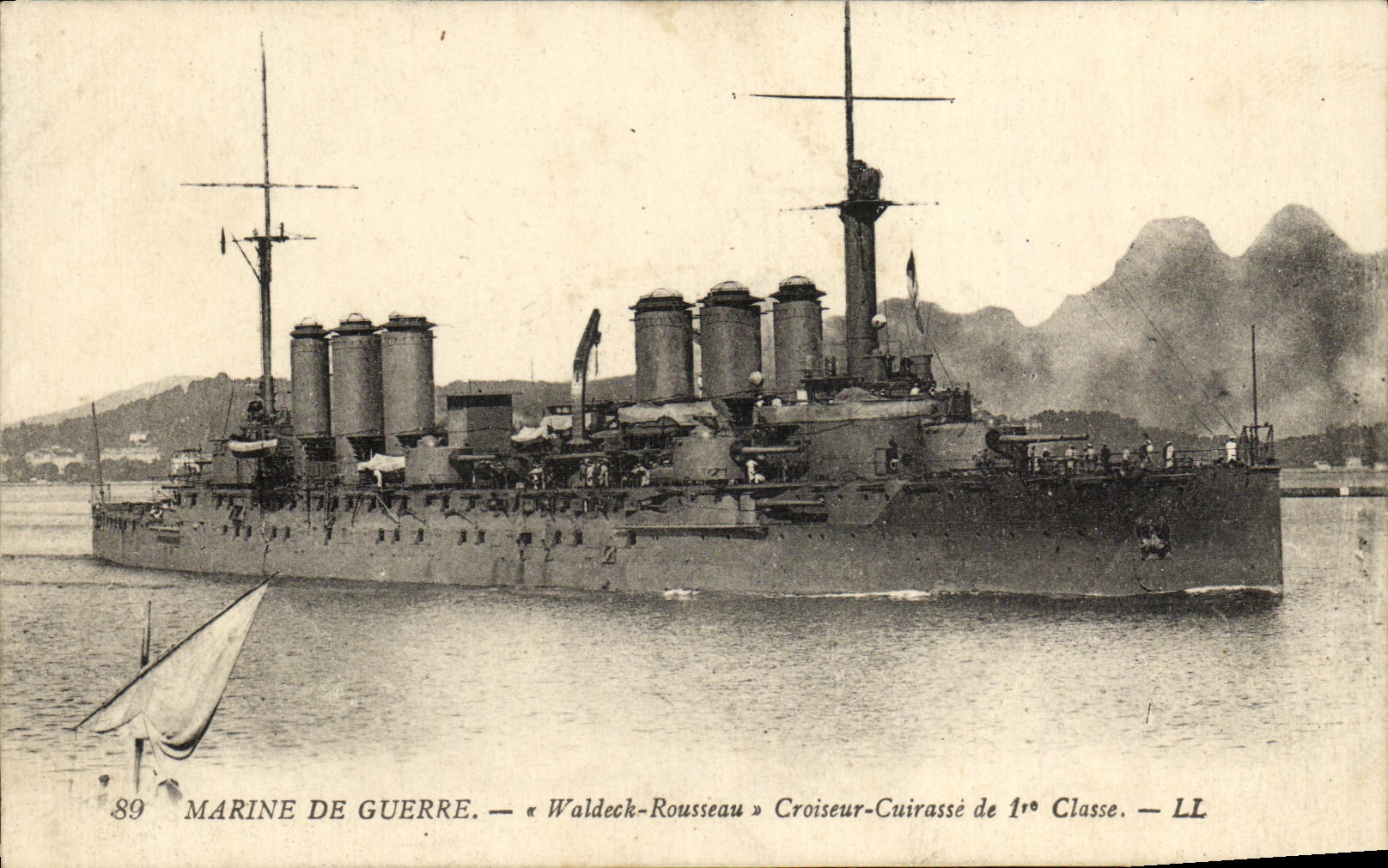 Marine de guerre — « Waldeck-Rousseau » croiseur-cuirassé de 1ère classe — LL