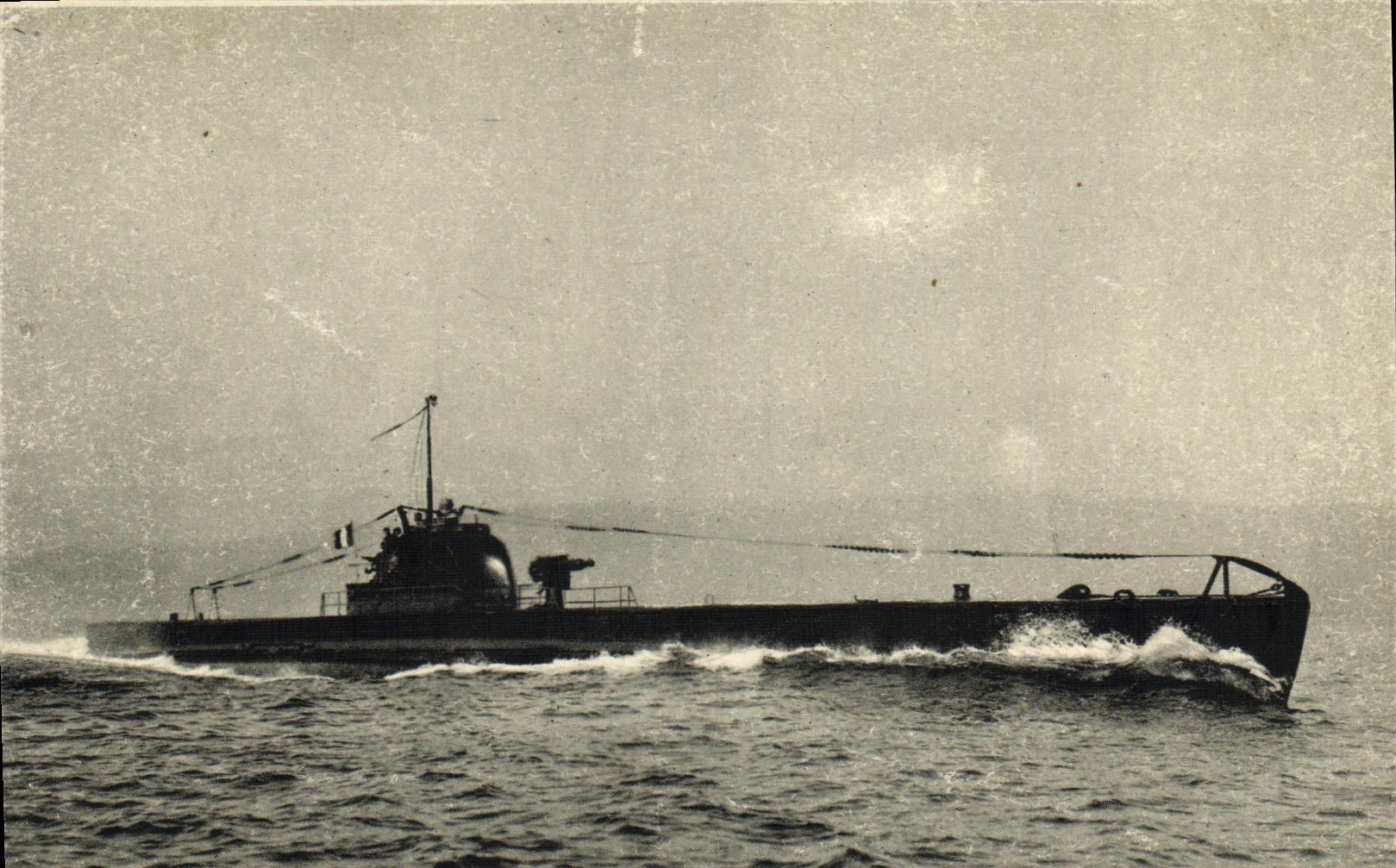 Sous-Marin AURORA de 800 tonnes — Éditeur Hélio M. Lescuyer, Lyon