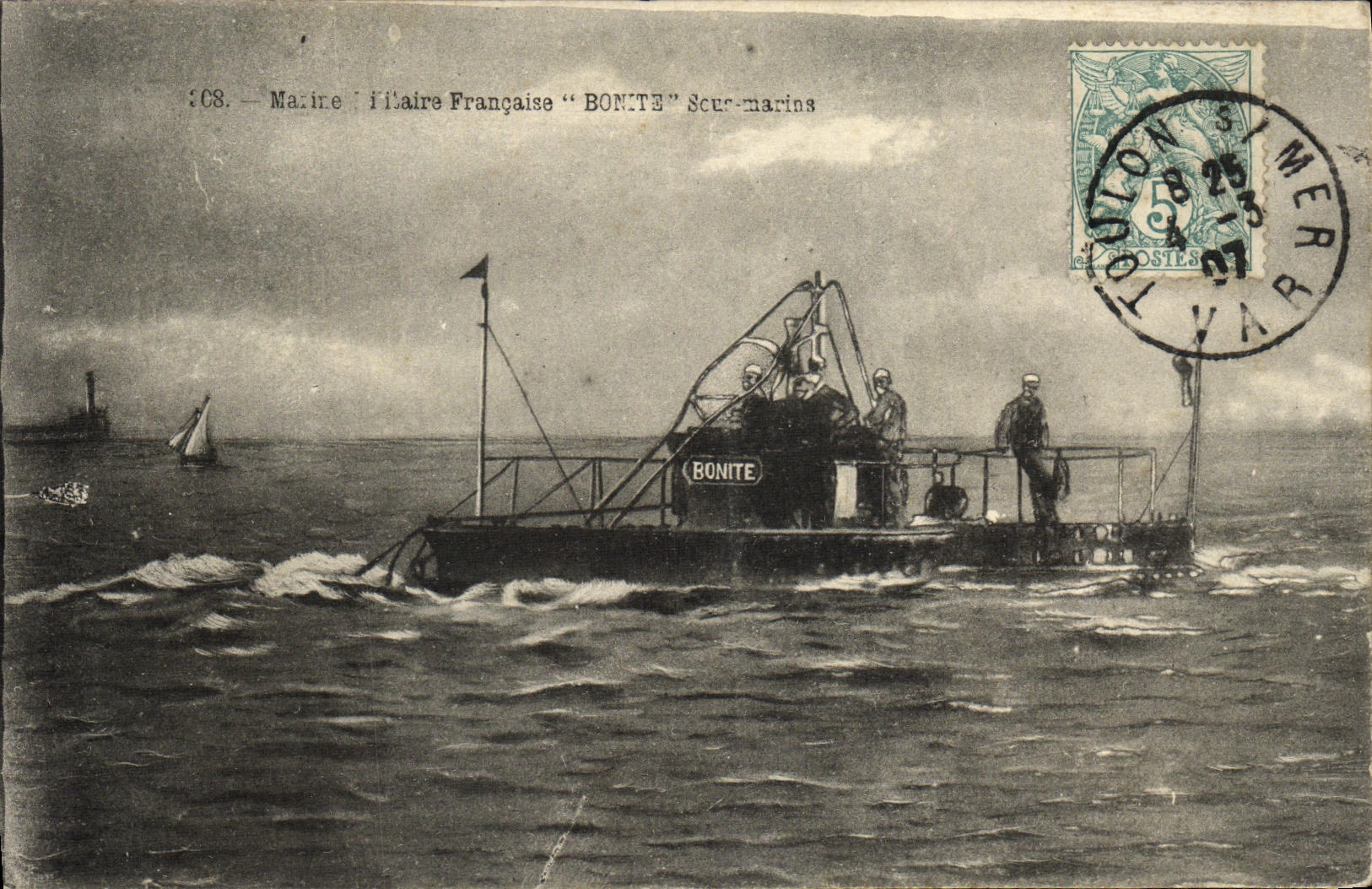 CPA Bateau Guerre Bonite Sous marin 