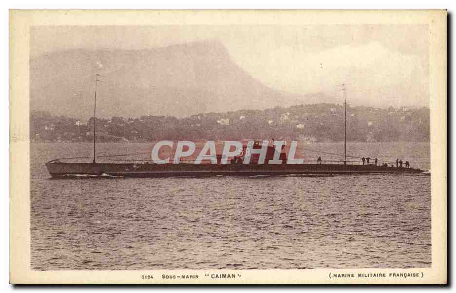 CPA Bateau Guerre sous marin Caiman 