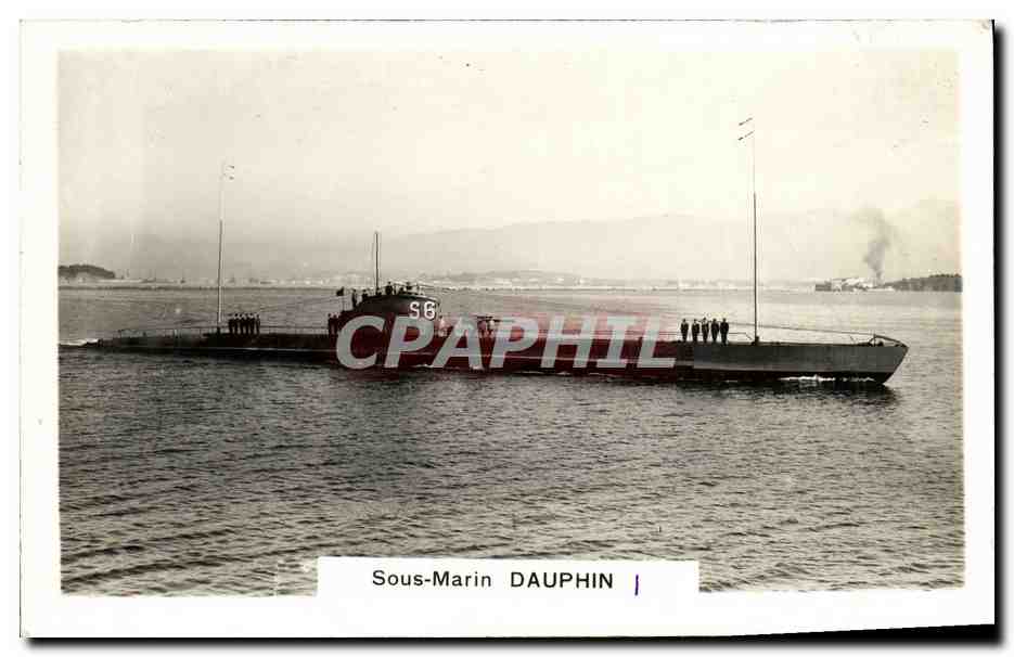 CPA Bateau Guerre Sous marin Dauphin 