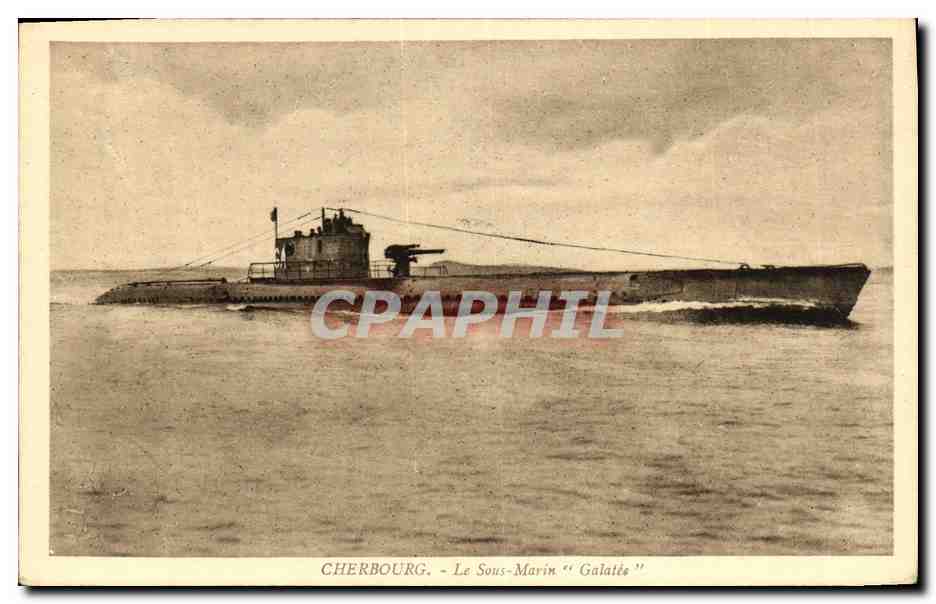 CPA Bateau Guerre Cherbourg Le sous marin Galatee