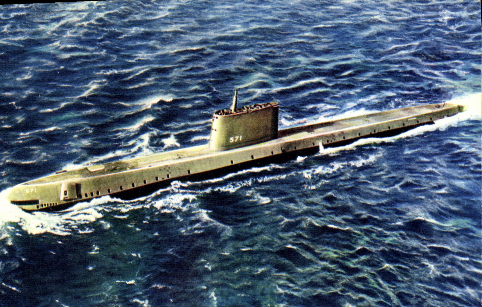 CPM Bateau Guerre sous marin Nautilus Premier sous marin atomique Nucleaire