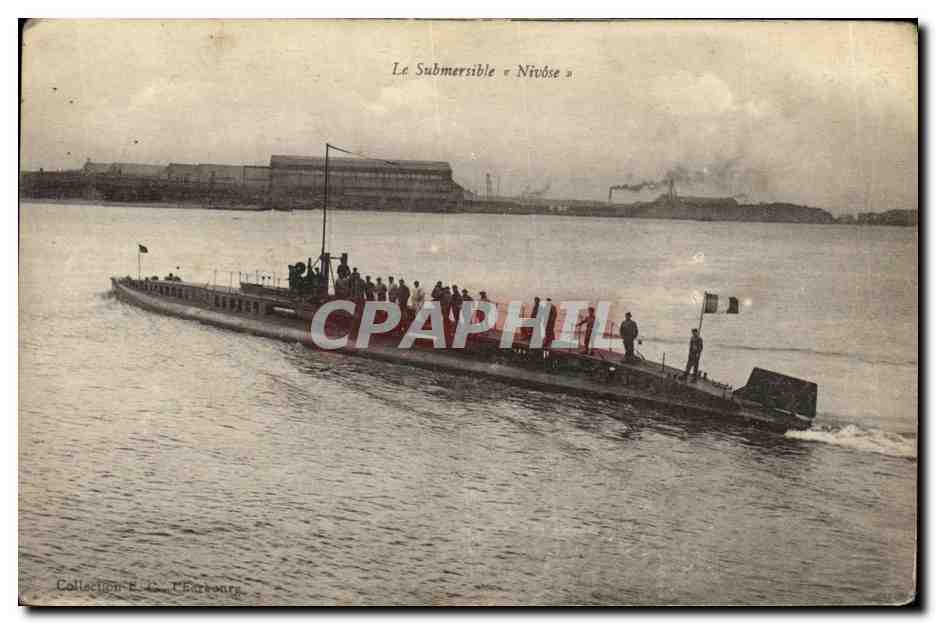 CPA Bateau Guerre Submersible Nivose Souse marin