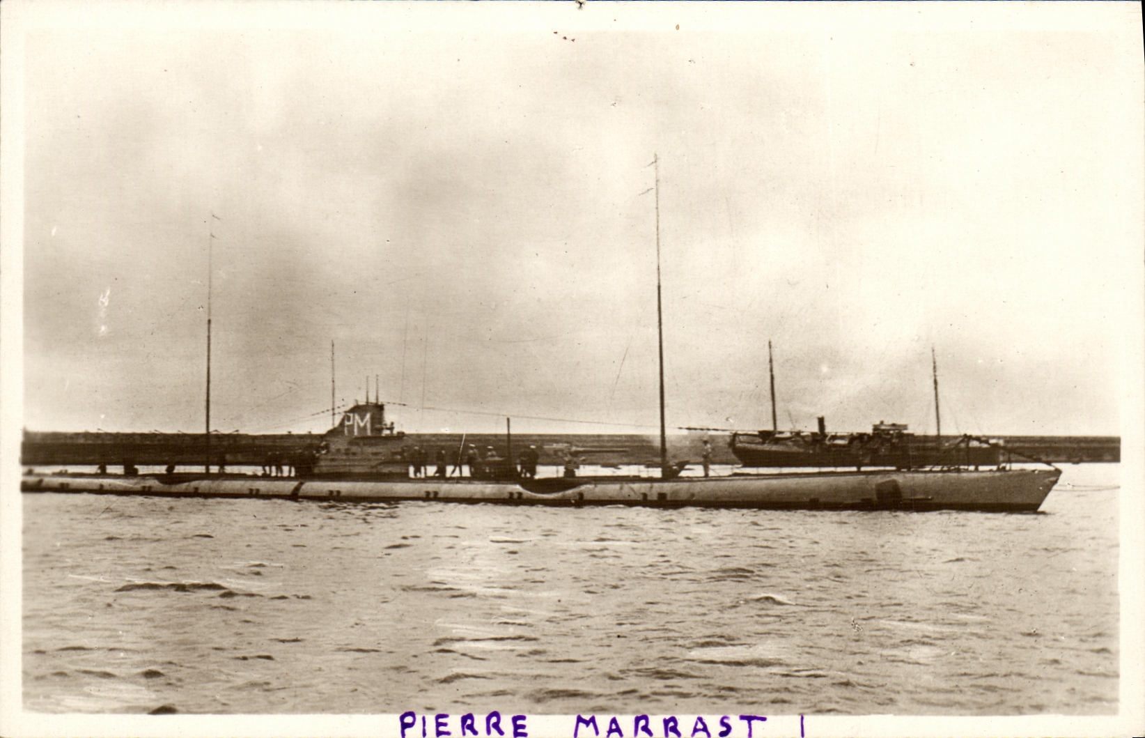 CPA Bateau Guerre Le sous marin Pierre Marrast