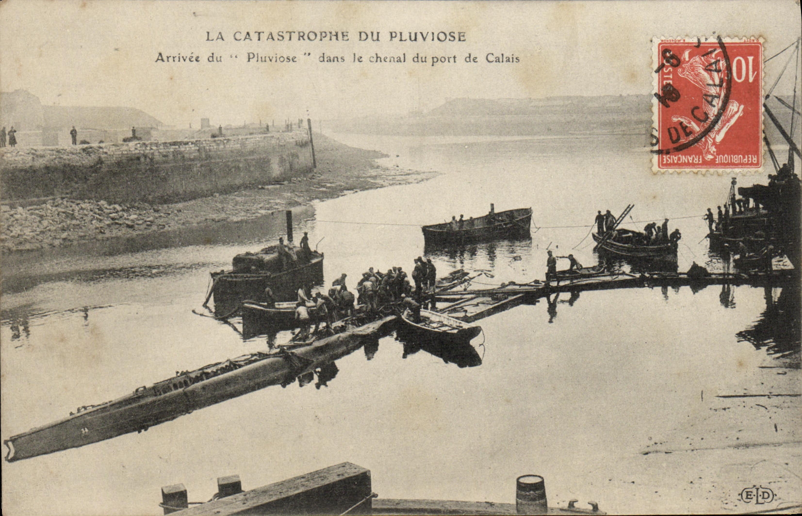 Arrivo del "Pluviose" nel canale del porto di Calais — Edizione E.D.