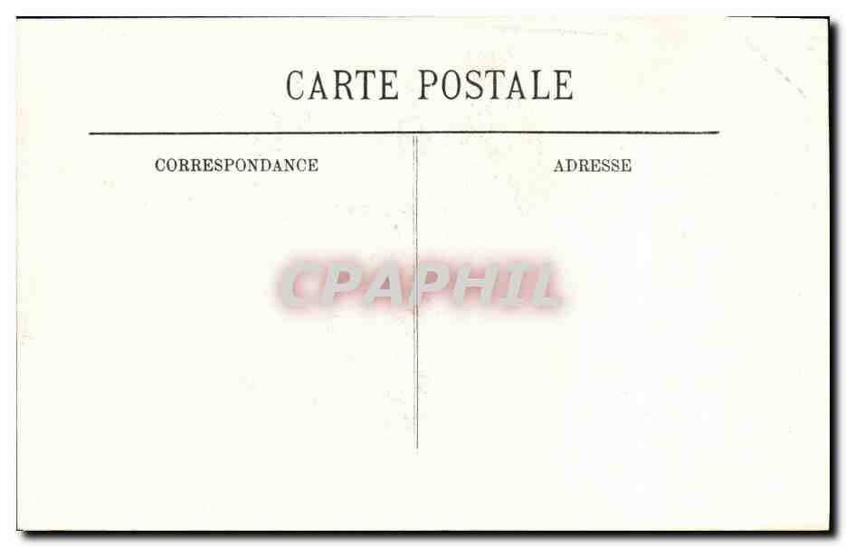Les obsèques des victimes du "Pluviose" à Calais — Le Défilé à la Place d'Armes — LL — Reverso