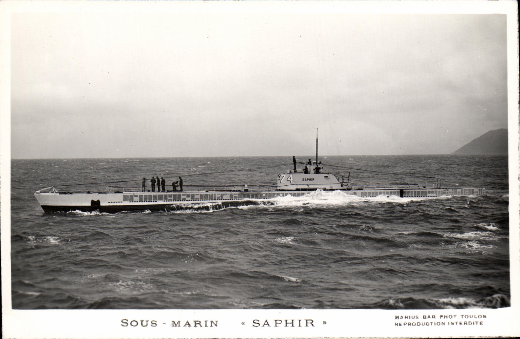 CPA Bateau Guerre Sous marin Saphir 