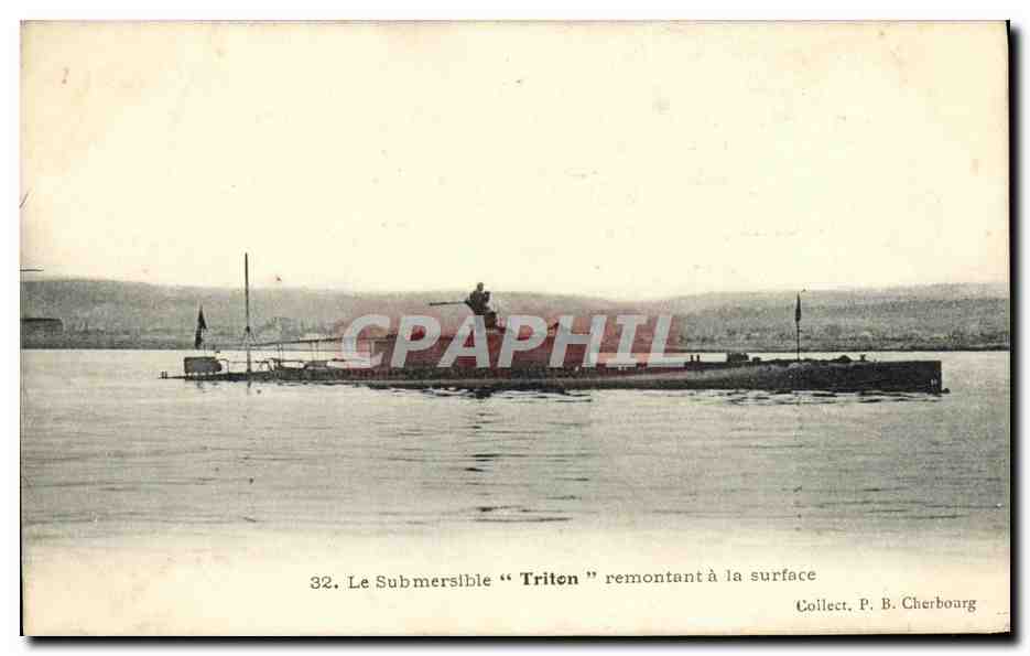 Le Submersible "Triton" remontant à la surface — Collect. P. B. Cherbourg, n° 32
